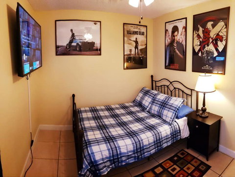 A Private Bedroom - Internet Find 0