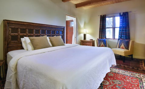 Abiquiu Inn - Internet Find 3