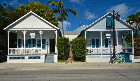Almost Southernmost Retreat - Internet Find 0