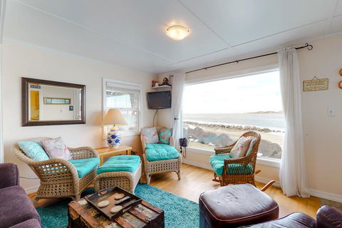 Alsea Bay Cottage - Renee 3