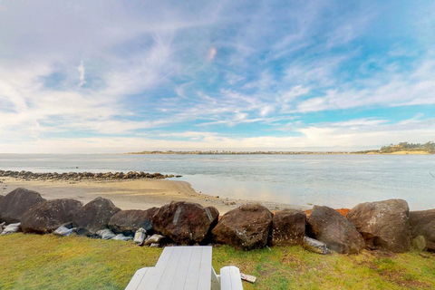 Alsea Bay Cottage - Renee 0