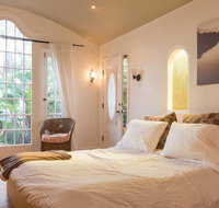 Amazing Historic Beach Cottage  Venice Beach