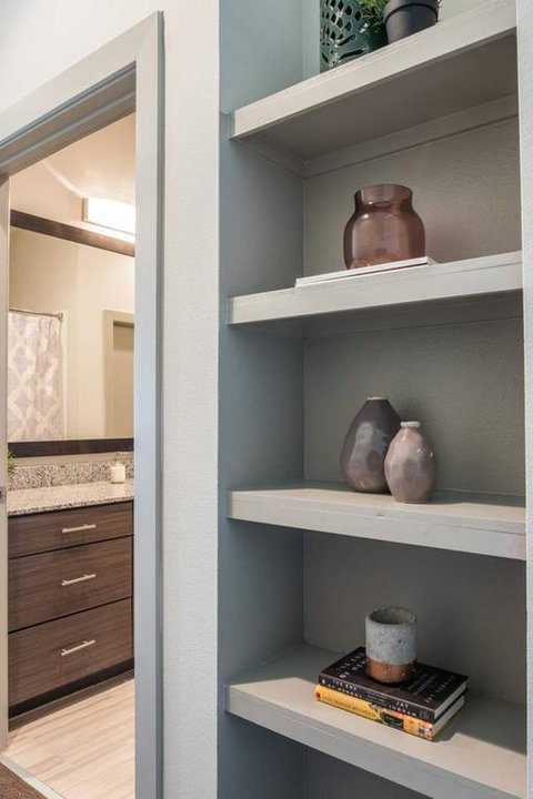 Amazing Views @ High-Rise Lux & Center Of All 1BR - Renee 3