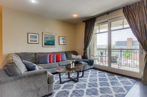 Americana Glendale E468 - Internet Find 0