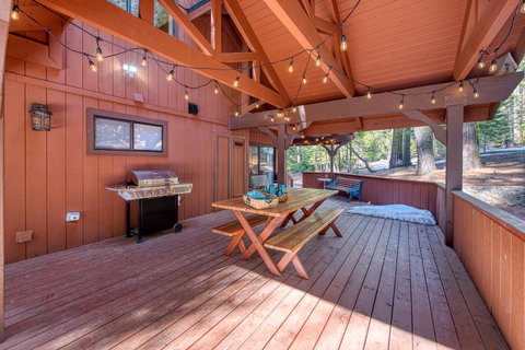 Apple Blossom Lodge - Renee 1