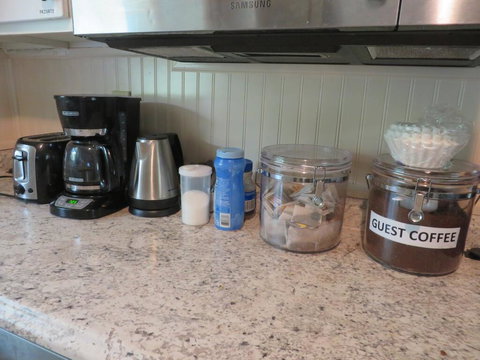 Atlanta Hartsfield Airport Guesthouse - Netflix Disney Amzn - Renee 1