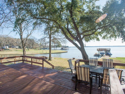 Autumn Wood - Cozy Cottage On Cedar Creek Lake - Renee 2