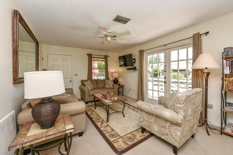 Banana Cabana By Beachside Management - Renee 3