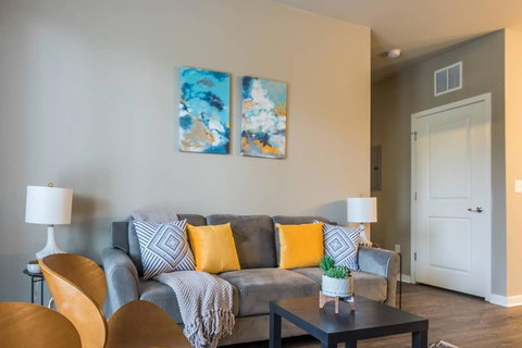 Baymeadows 2 BR Apt By Frontdesk - Renee 3