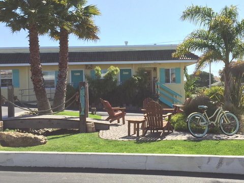 Beach Bungalow Inn And Suites - Renee 0