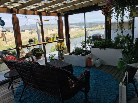 Beach On Canal Shared Home - Renee 0