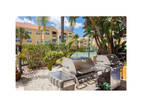 BeachWay Luxury Condo - Renee 2