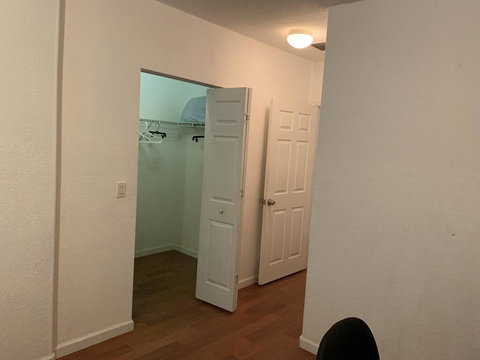 Bedroom Suite In Lauderdale Lakes Townhome - Renee 1