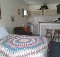 Bishop Village Motel