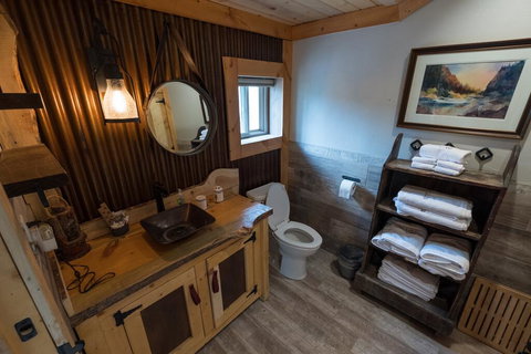 Bison Peak Lodge At Puma Hills - Renee 1