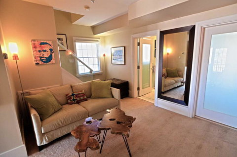 Blocks To America's Favorite Beach! Condo - Renee 3