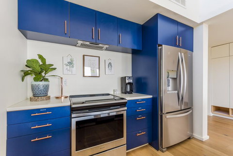 Blue Vista - Renee 1