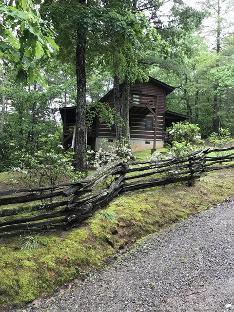 Blueberry Hideaway - Sky Balcony Off Master Bedroom, Minutes To Boone, NC - Renee 3