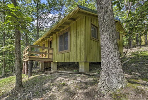 Cabin With Deck & Ranch - 1 Mi To Raystown Lake! - Internet Find 0