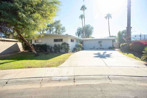 Casa Di Grandi Ricordi - Internet Find 1