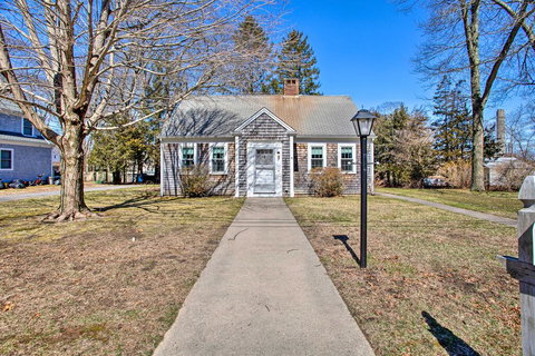 Charming Sandwich Cottage By Cape Cod Canal! - Internet Find 2