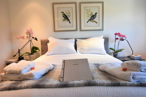 Cheerful Studio W/View Steps From Dolores Parkk - Renee 0