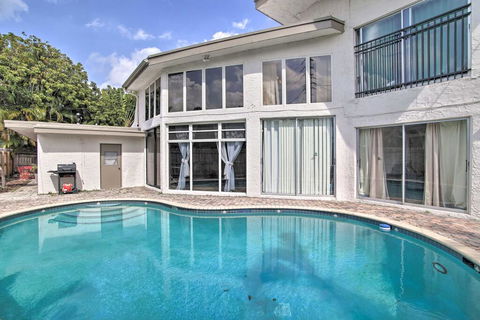 Chic Home With Pool Less Than 5Mi To Cruise Ports & Beach - Renee 2