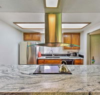 Chic Palm Desert Condo - Close to Stagecoach Music