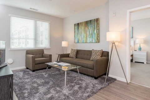 Churchill Living At Anton Menlo - Renee 3