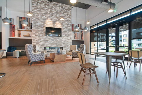 Churchill Living At Anton Menlo - Renee 2