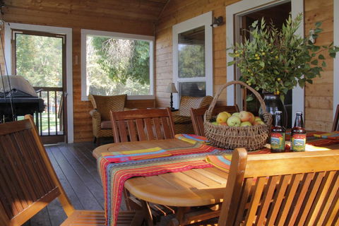 Coho Cottages - Renee 2