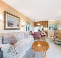 Comfy Lakeside Condo The Shores