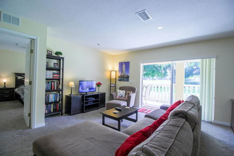 Condo Jelsma- 3 Bedroom - Renee 3