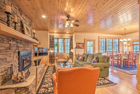 Condo On Golf Course - Mins To Lake Glenville - Swimm 3