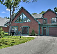 Condo with Grill - Walk to North Conway Cranmore