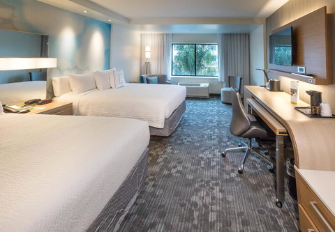 Courtyard By Marriott St. Augustine Beach - Renee 0