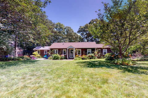 Cove Cottage - Renee 0