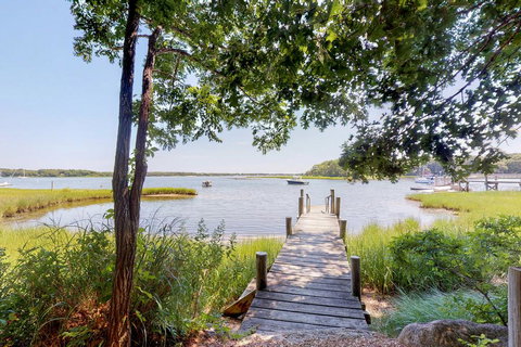 Cove Cottage - Renee 1