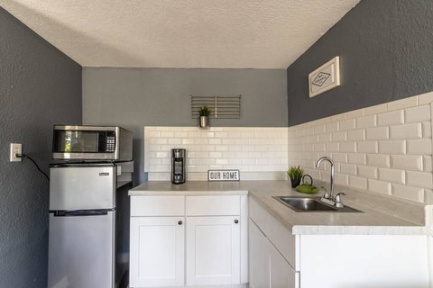 Cozy Garage At The Blue House - Renee 0