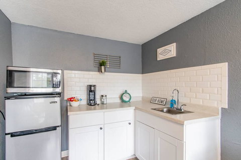 Cozy Garage At The Blue House - Renee 2