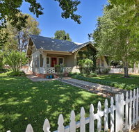 Cozy Kanab Cottage with Patio - Walk to Main St