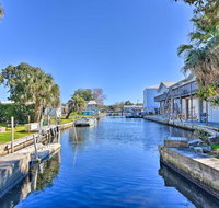 Cozy Riverfront Homosassa Cottage with Boat Slip