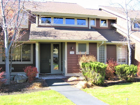 Creekside Comfort And Quiet - Renee 1