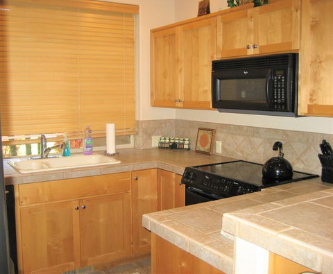 Creekside Comfort And Quiet - Renee 3