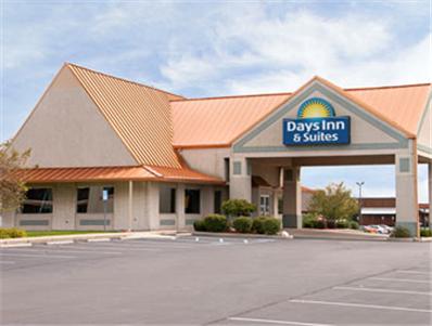 Days Inn & Suites By Wyndham Kokomo - Internet Find 1