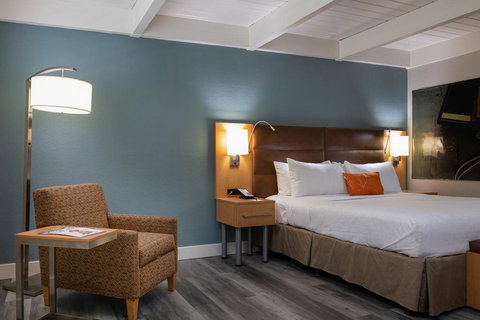 Days Inn By Wyndham Davis Near UC Davis - Renee 1