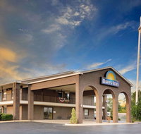 Days Inn by Wyndham Demopolis