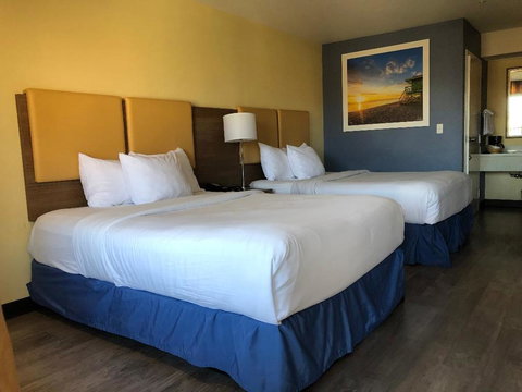 Days Inn By Wyndham Hayward Airport - Renee 3
