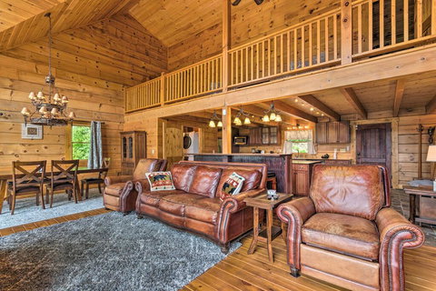 Deluxe Mountain Getaway - Family Fun With A View - Renee 2