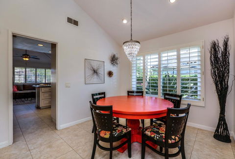 Desert Breeze Oasis - Internet Find 3